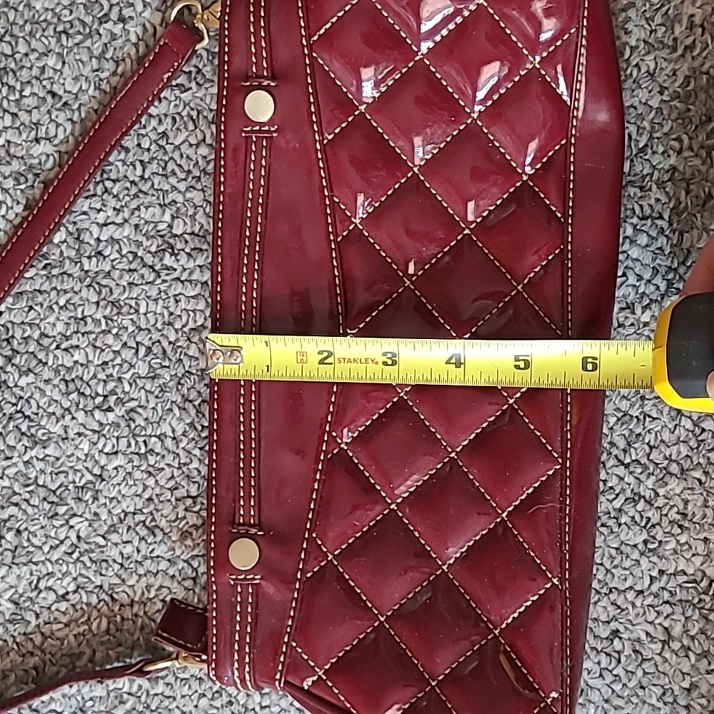 Purse - Picture 2 of 4